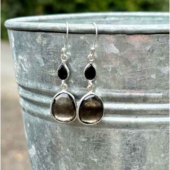 Smoky Quartz & Onyx Earrings - Picture 7 of 14